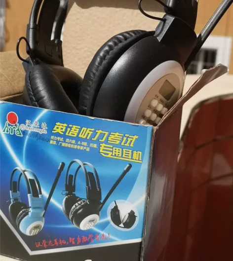 出闲置英语考试四六级托福雅思听力耳机,陪我...