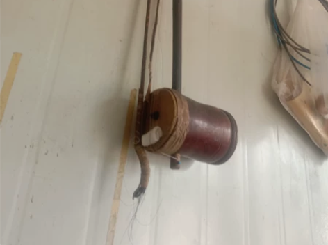 老二胡，够老，品相自定义售出不退不换，最好...