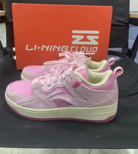 李宁休闲鞋女鞋秋季迷层pro减震回弹板鞋女...