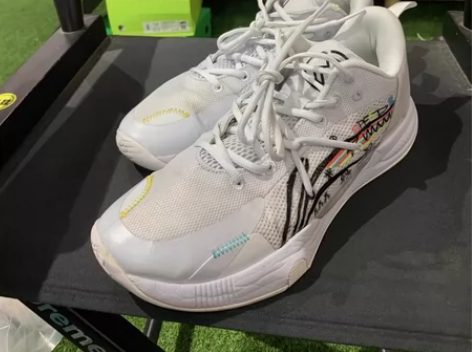 李宁 闪击8 TD 团队款 圣诞节/淡霜蓝...