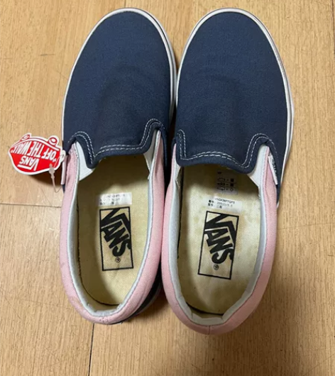VANS 女士板鞋，VANS专卖店买的。买...