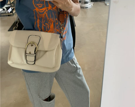 果柠莞尔 女士包 感兴趣的话点“我想要”和...