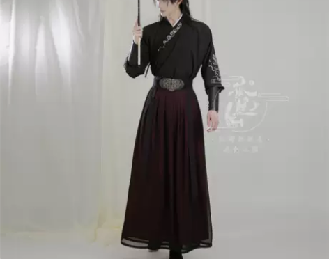 全新，只有下装。160左右可穿。孤鲤原创汉...