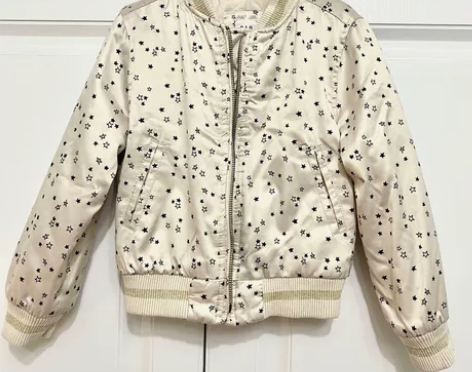 Gap棒球棉服 尺码：大童xs码（见图四）...