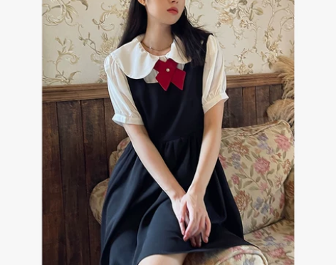 陨石少女《夏日小甜》高腰背带裙（只有黑色裙...