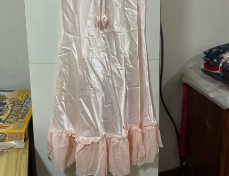 【尾货】肉粉色少女吊带睡裙连衣裙，雪纺飞边...