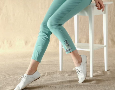 茵曼夏装休闲裤小脚裤铅笔裤 走线缝合都很实...