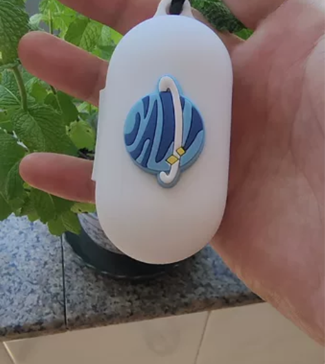 一加限定耳机，99新，目前已经没有卖的了。...