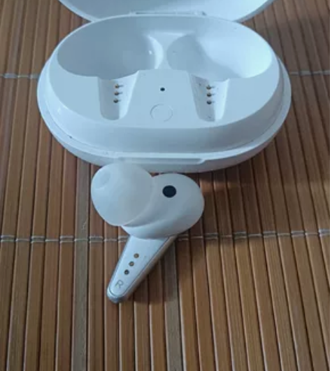 Libratone air一代 少了左耳 ...