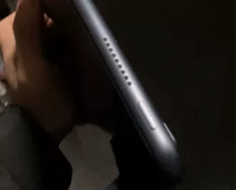 荣耀v6平板6+64 橙色很靓。上网课刷视...