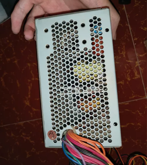 #电脑主机电源 自用航嘉200w额定，外观...