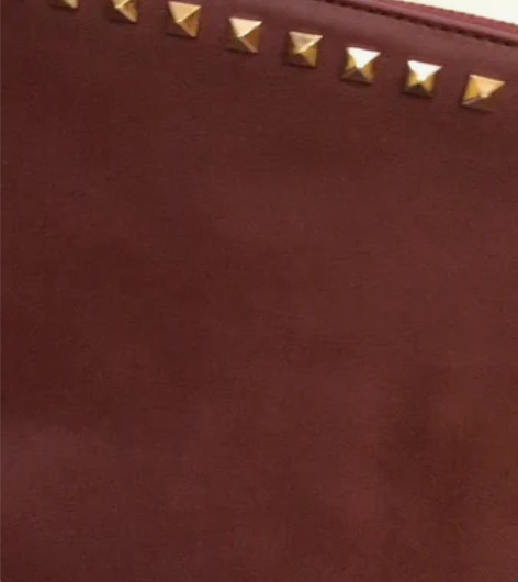 女式手包机车柳丁女士酒红色手拿包全新韩代闲...