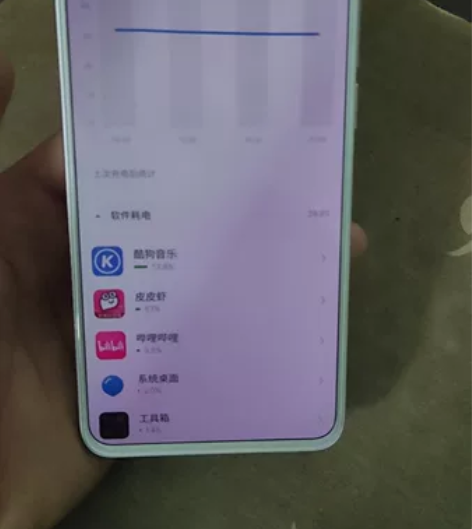 魅族17Pro  定白的，陶瓷后盖。8+1...