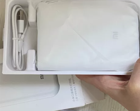 小米口袋相机 只使用过一次 线下实体店购入...