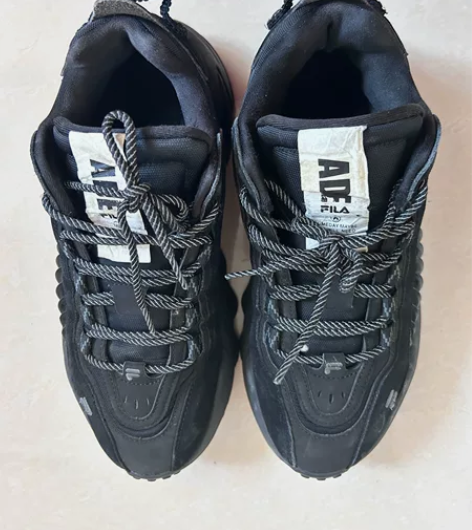 斐乐FILA老爹鞋 男鞋 9成新，穿几次，...