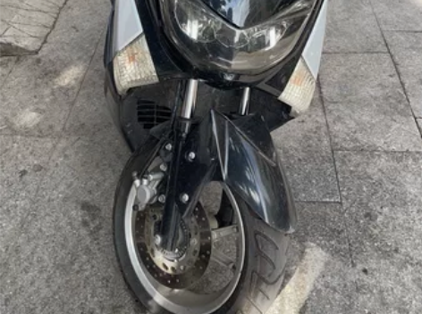 立雅踏板车150CC，有牌有证，协议出，九...