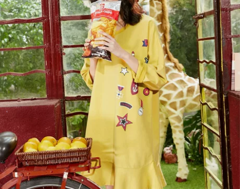 森宿约会治愈春装新款文艺范复古荷叶边裙… ...