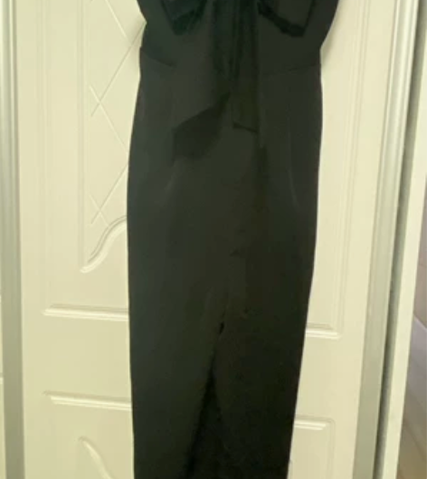 连体裤，仅穿一次换季腾衣柜包邮 感兴趣的话...