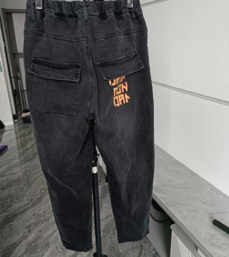 牛仔铅笔裤，不分男女，黑色，有弹性，深当，...