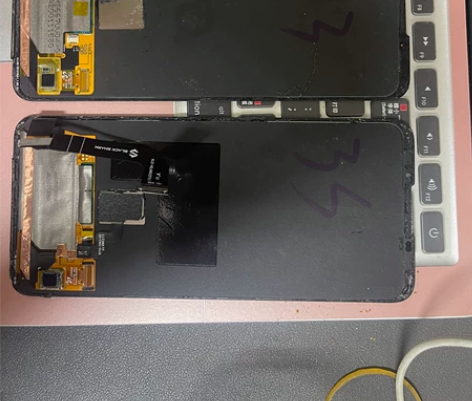 黑鲨3外爆，无老化，显示触摸正常！ 黑鲨3...