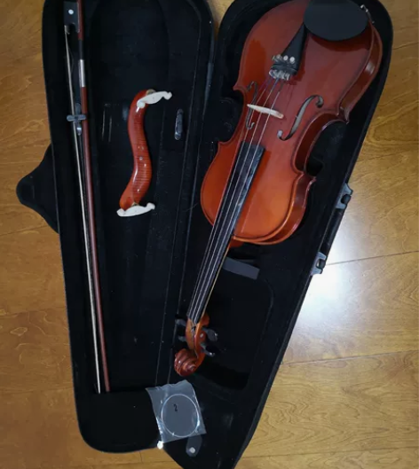 转让二手4/4红棉小提琴练习琴，价格150...