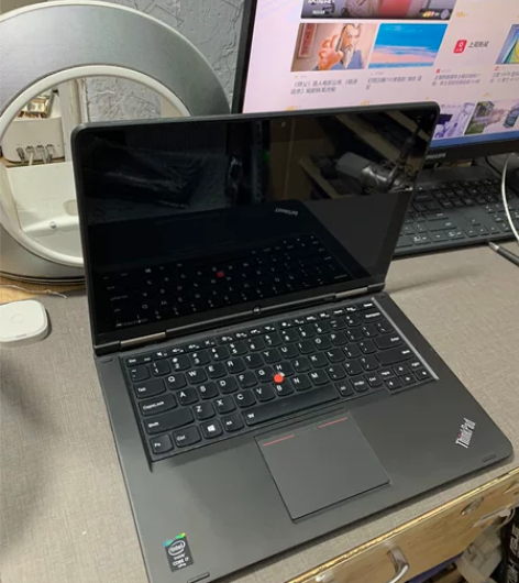 联想yoga 变形超薄笔记本： 配置一：i...