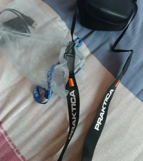 单反微单 超级新，我是非常爱惜它的，毕业的...