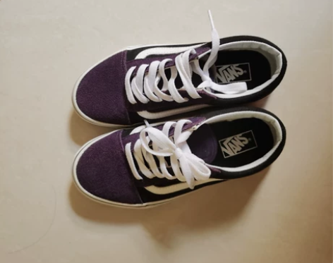 vans经典款黑紫 35 很喜欢 但实在有...