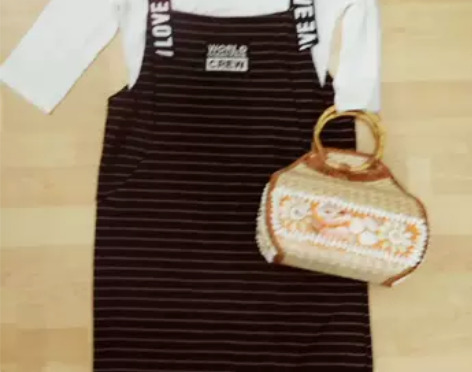 休闲背带裙 全新未摘牌 可包邮，不接受退换...