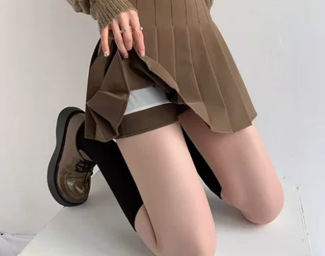 棕色百褶裙带内衬仅试穿尺码不合适出/m码 ...