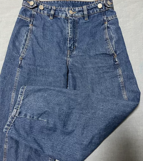 HM高腰牛仔裤  版型特别好！ 显腿型 显...