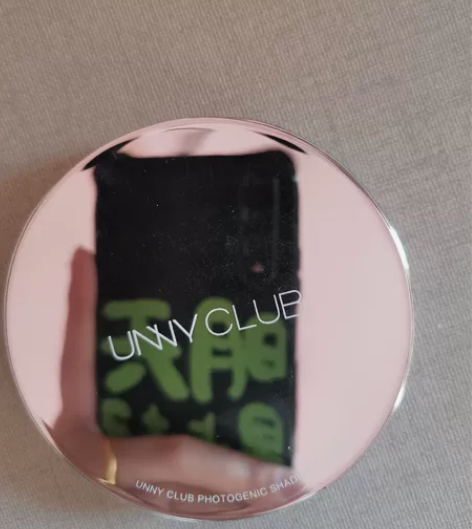 unny三色修容盘，买回来仅试用过一次，不...