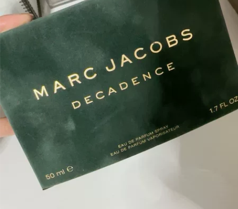 全新香水 感兴趣的话点“我想要”和我私聊吧～