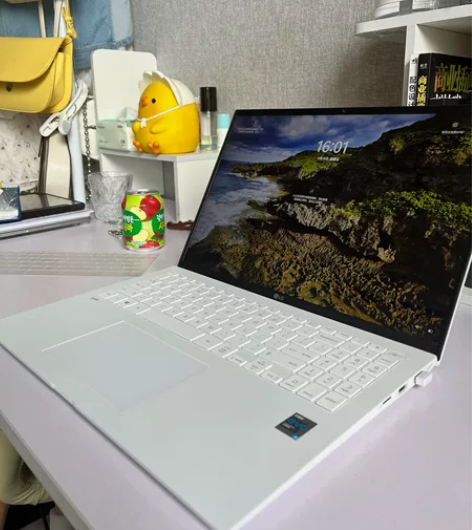 LG gram16 2021 Evo平台，...