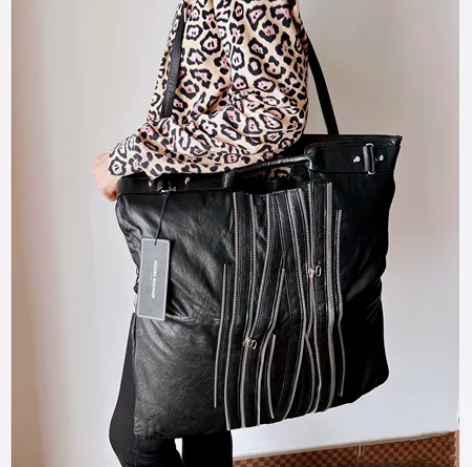 pierre balmain巴尔曼黑色手拿...