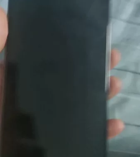 魅族17pro8+128 自己更换过屏幕，...