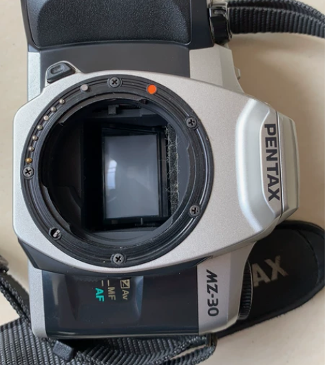 宾得mZ－30胶片相机，不通电，当废品处理...