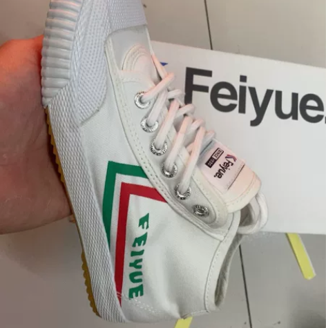 飞跃大博文闲置一双36码，此鞋尺码偏大 最...