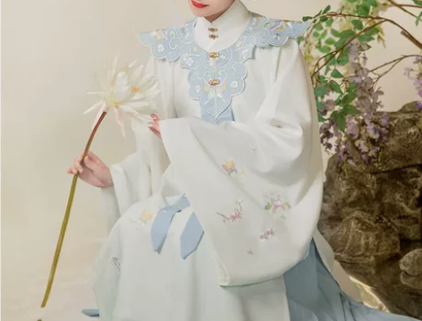 【出】九曲阑珊原创汉服女芷蝶明制立领长袄刺...