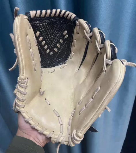 12”小牛皮棒球手套 皮质是北美小牛皮 国...