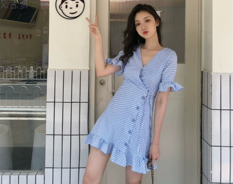 夏季新款性感V领短袖修身系带荷叶边裙气质A...