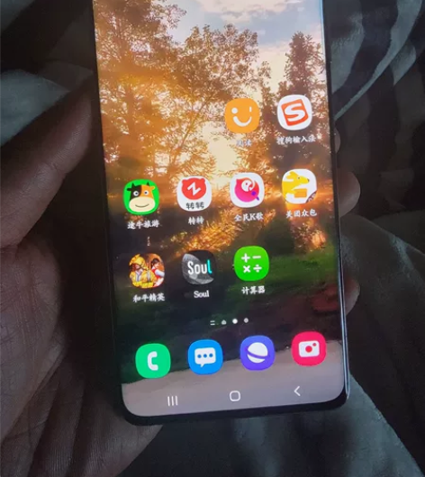 三星s21u 16+512 国行版本单刀直...