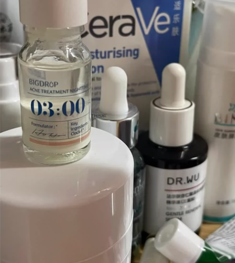 大水滴3点祛痘精华，紧急祛痘熬夜挚爱。 剩...