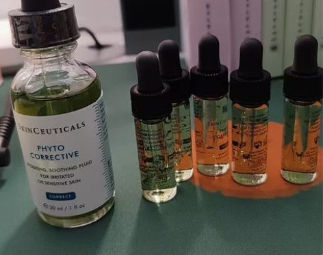 修丽可色修精华 全新未拆封 一瓶4ml=4...