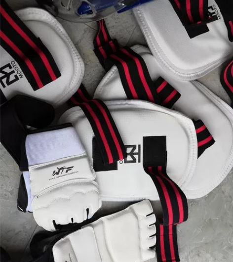 MOOTO跆拳道护具面罩全套五件套 儿童跆...