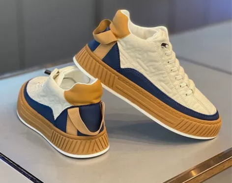 欧洲站男鞋冬季运动一脚蹬防水板鞋男士休闲皮...