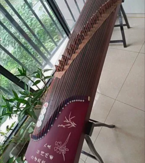 【特价出】考级专用。专业演奏级古筝特价出 ...