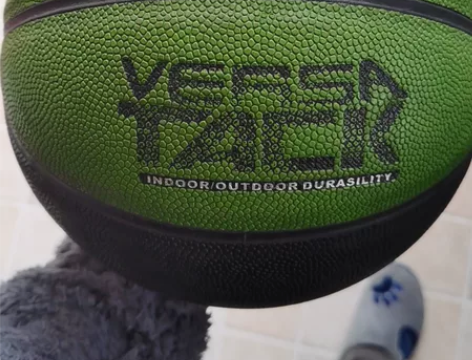 耐克篮球 室内室外都能打