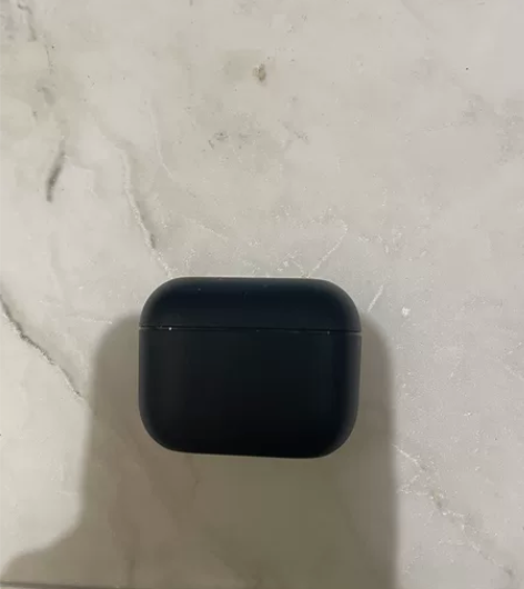 99新漫步者耳机，用了不到半年时间，换了苹...