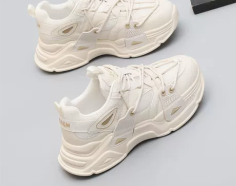 大码脚宽胖肥女鞋41一43休闲潮流大号单鞋...